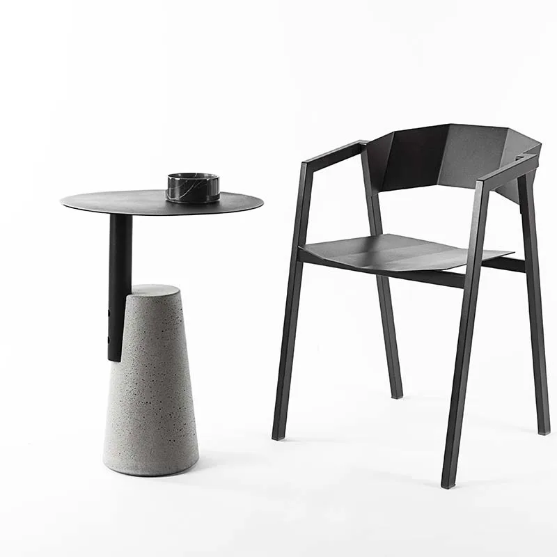 main-image-4